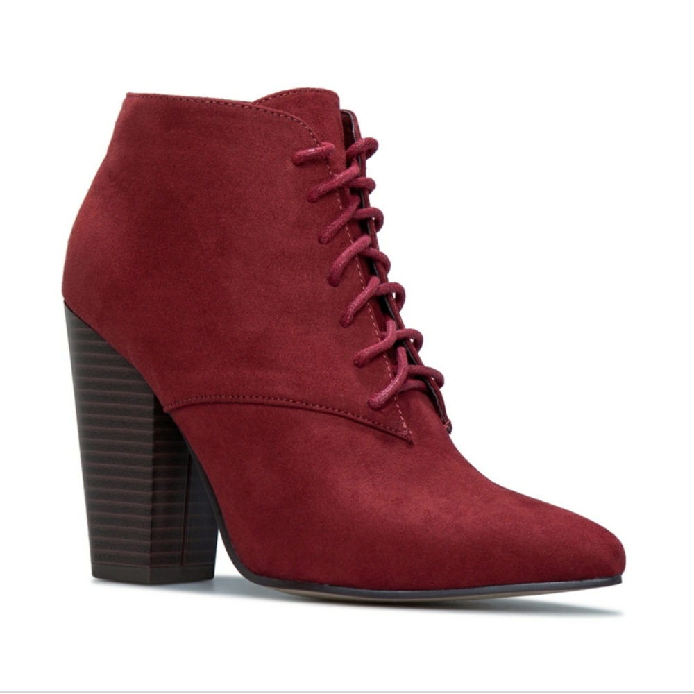 Shoedazzle Red Ankle Boot NWT